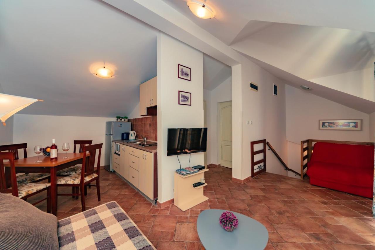 Apartments Bigovo Veljic ティヴァト エクステリア 写真