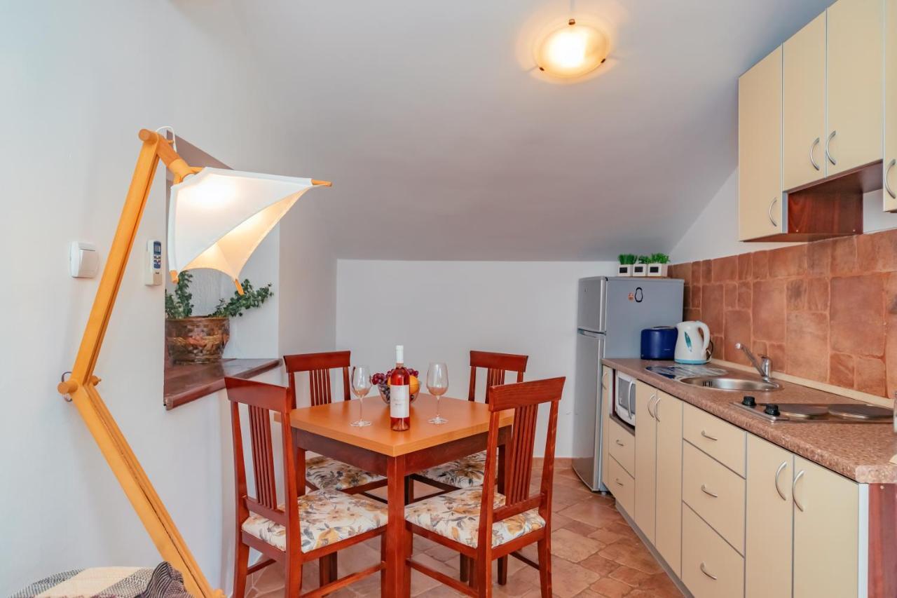 Apartments Bigovo Veljic ティヴァト エクステリア 写真